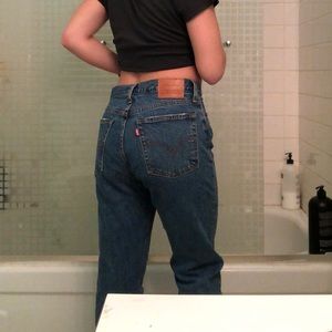 levis wedgie turn to stone